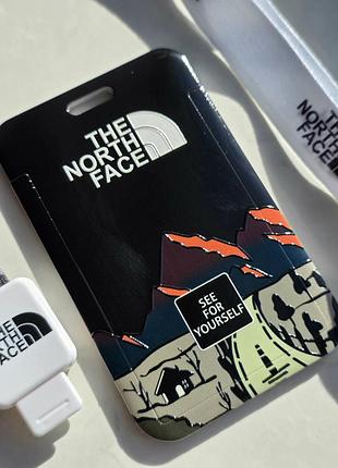 Бейджер пропуска the north face «see for yourself»