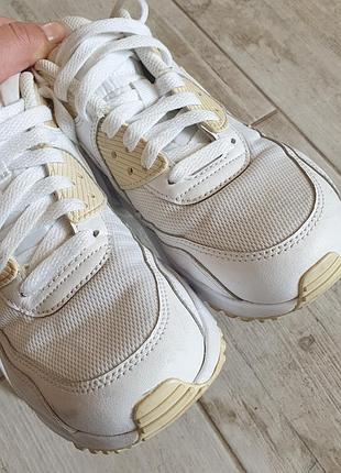 Белые кроссовки nike air max 90 4
