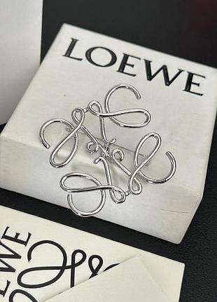 Брошь loewe без коробочки