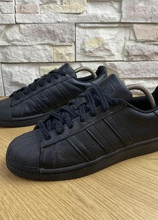 Оригінальні кросівки adidas superstar