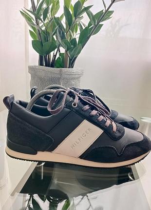 Кроссовки tommy hilfiger 41