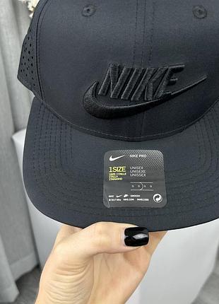Оригінальна унісекс кепка nike pro 6