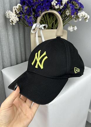 Оригінальна унісекс кепка new era