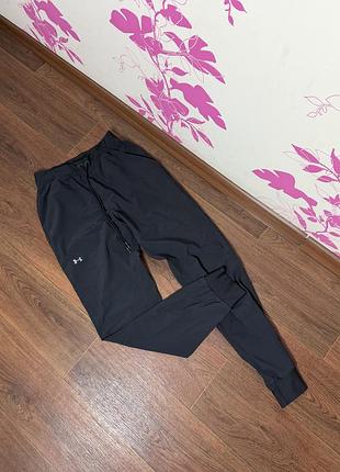 Спортивні штани чоловічі under armour чорні