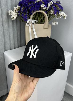 Оригінальна унісекс кепка new era
