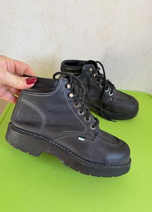Шкіряні черевики kickers оригінал р. 39 (25 см) жіночі/підліткові