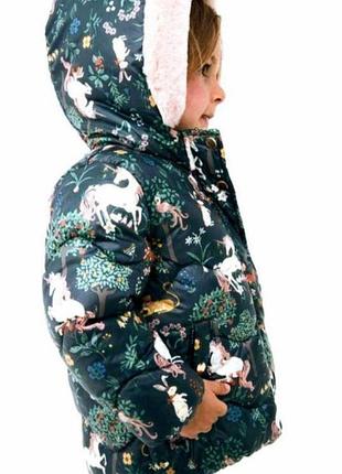 Шикарна стьобана зимова курточка бренду next принт 🦄🦄🦄  uk  5-6   eur   110-116