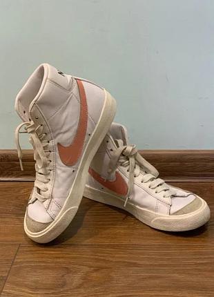 Жіночі кросівки nike w blazer mid '77