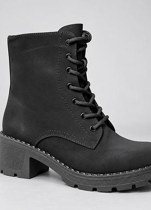 Женские ботинки no brand 108-38 на тракторной подошве 39