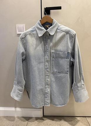 Сорочка жіноча h&m джинсова блакитна m