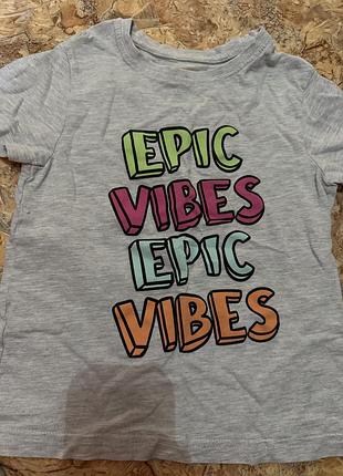 Футболка primark «epic vibes»