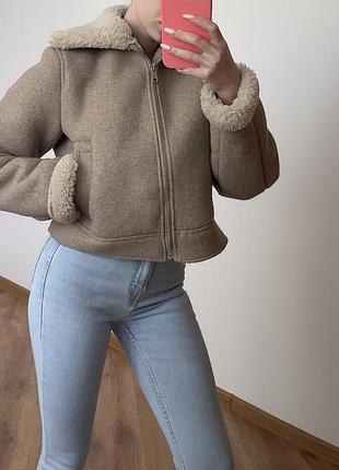 Дублянка жіноча zara коротка бежева