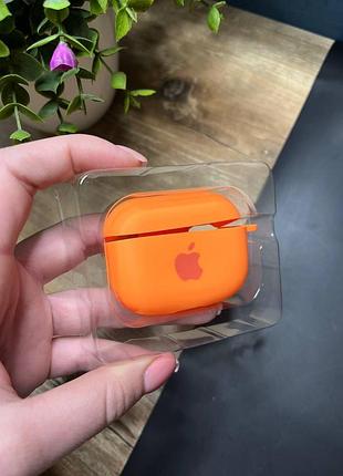 Чохол для навушників airpods pro з карабіном і покриттям softtouch жовтогарячий (high no 13)
