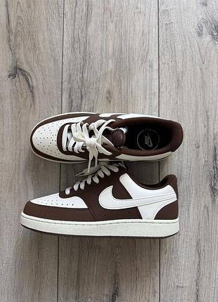 Жіночі кросівки nike court vision low