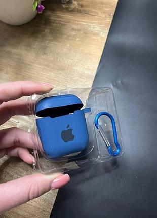 Чехол для наушников airpods 1 / 2 с карабином и покрытием softtouch синий ( high №20 )