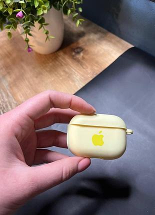 Чехол для наушников airpods pro с карабином и покрытием softtouch ( high №42 )