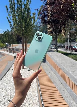 Чехол на iphone 15 pro «matte gradient» case green с линзами на камере