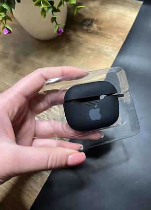 Чехол для наушников airpods 3 с карабином и покрытием softtouch черный ( high №18 )