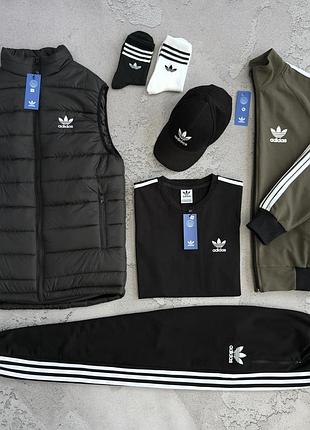 Мужской костюм adidas 5в1 + жилетка + футболка + кепка + носки хаки с черным адидас весенний l (b)