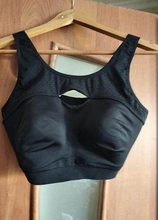 Топ спортивний m&s 6