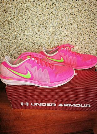 Кросівки жіночі nike dual fusion tr3 рожеві