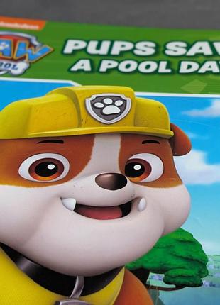 Дитяча книжка paw: pups save a pool day щенячий патруль англійська
