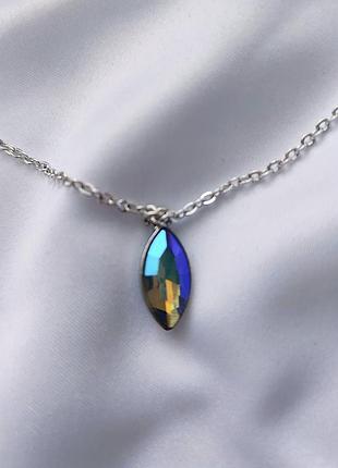 Винтажный кулон с цепочкой бренда lovisa,с кристаллом с эффектом aurora borealis (ab).австралия