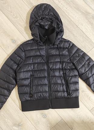 Курточка zara