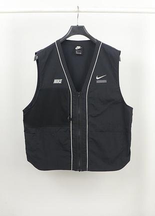 Чоловіча нейлонова жилетка nike