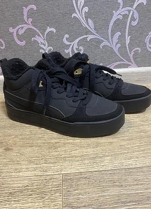 Кросівки puma чорні на платформі