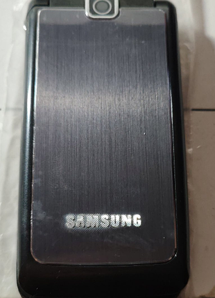 Корпус телефона samsung s3600-дефект!