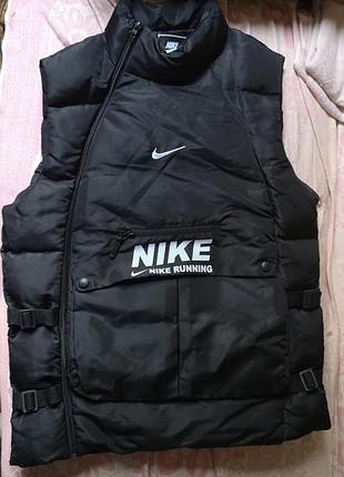 Жилетка чоловіча nike чорна