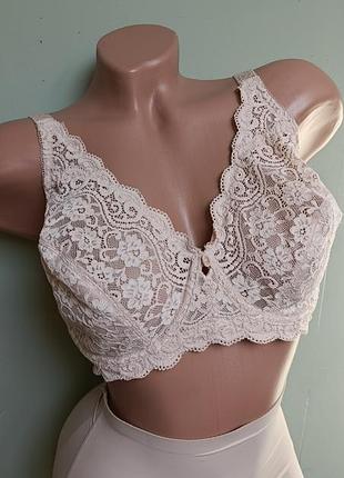 Мереживний бюстгальтер amourette.38dd. 3