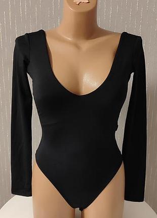Боді bershka xs