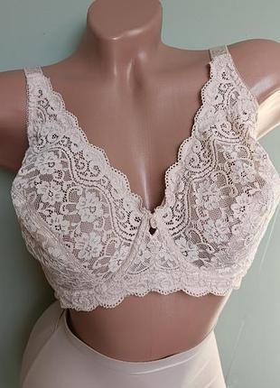 Мереживний бюстгальтер amourette.38dd. 5