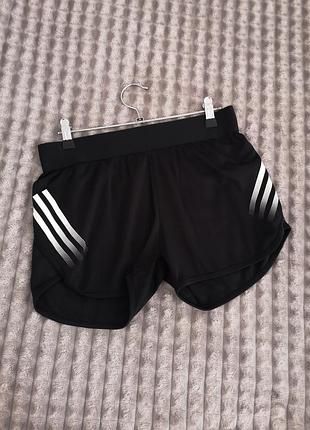 Спортивные шорты adidas на 14-15 лет 170 см