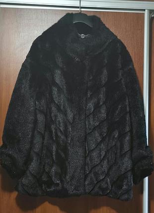 Жіноча шуба satinelle чорна