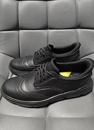 Шкіряні кросівки skechers 2