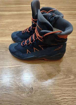 Черевики lowa gore-tex 5