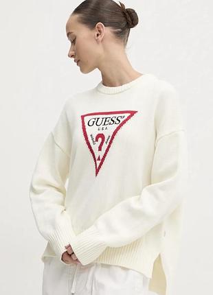 Светр жіночий guess молочний з логотипом