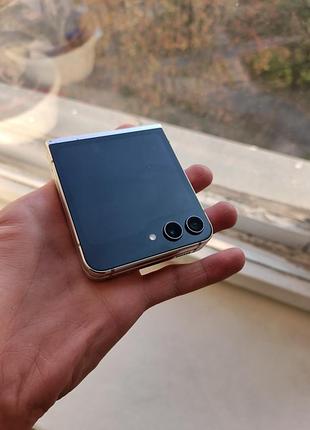 Смартфон samsung galaxy flip 5 256gb без внутреннего екрана можно пользоватьса