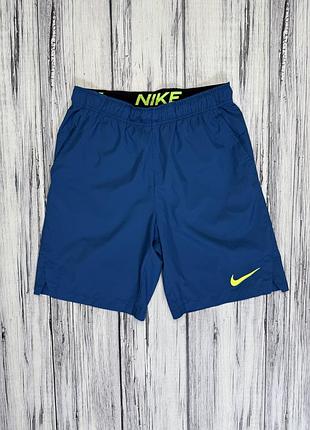 Nike шорты оригинал s размер