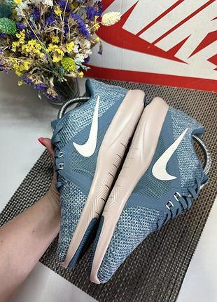 Оригінальні кросівки nike new 4