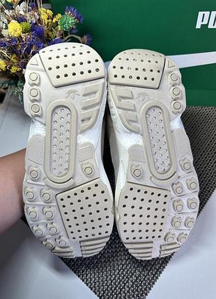 Оригинальные кроссовки adidas 2