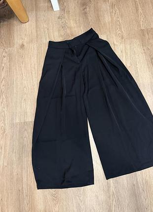 Широкие черные брюки zara l