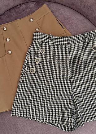 Жіночі шорти zara в клітинку та бежеві, розмір xs