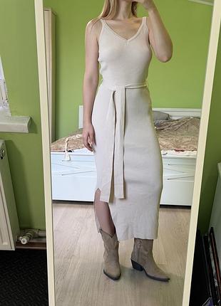 Сукня в рубчик бежева fashionista