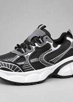 Женские кроссовки loretta 108-44 на массивной подошве черные 40