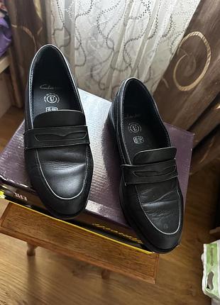Жіночі лофери clarks 3