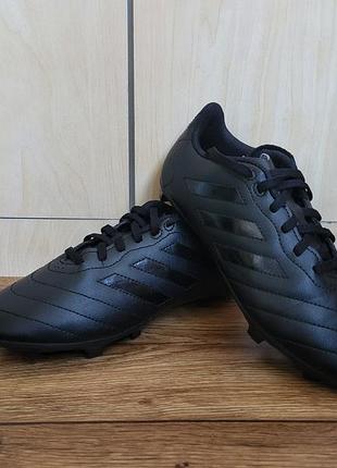 Бутси adidas 36,5 розмір